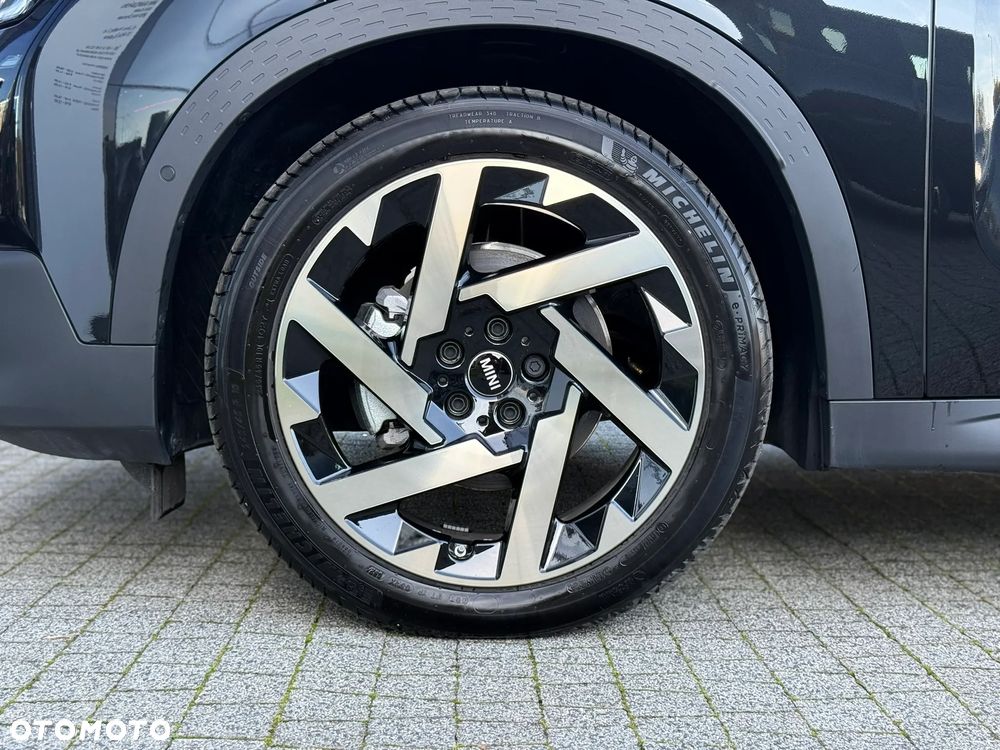 MINI Countryman E 66.5kWh Linia Favoured - 8