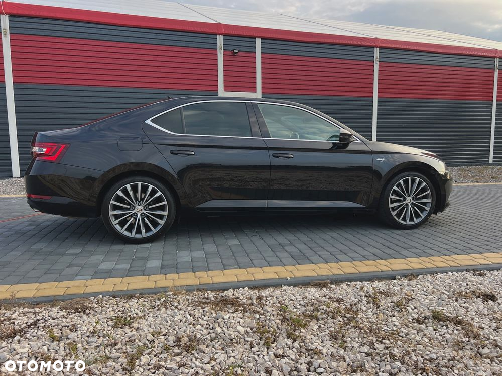 Skoda Superb 2.0 TSI 4x4 L&K DSG - 3