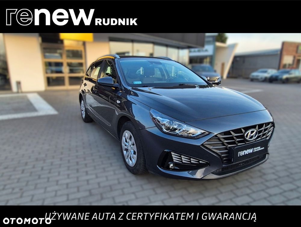 Hyundai i30 1.5 DPI Classic +