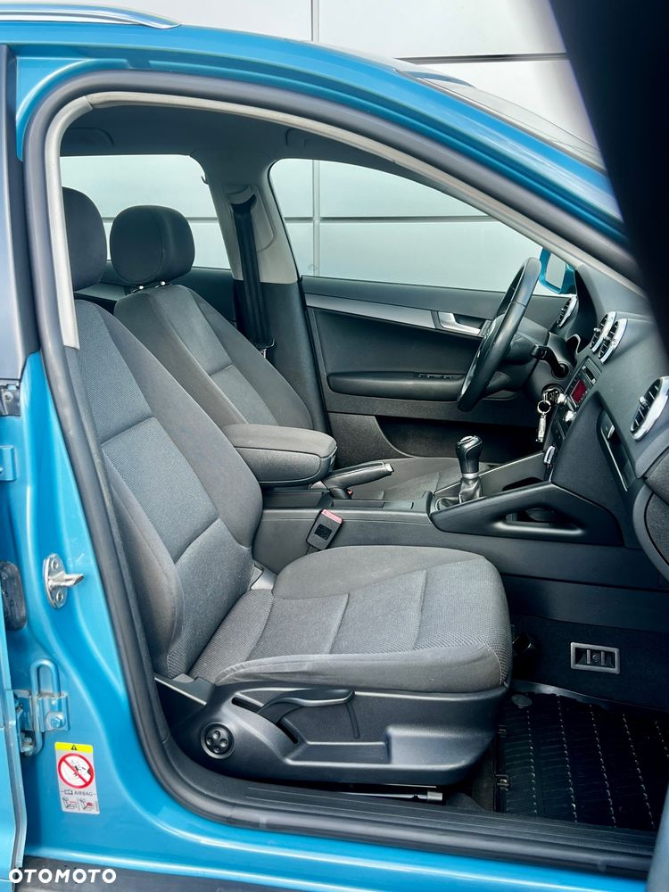 Audi A3 Sportback 1.4 TFSI Ambition - 24