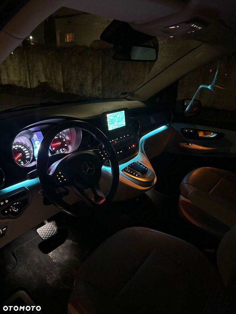 Mercedes-Benz Klasa V 250 d 4-Matic 9G-Tronic (d³ugi) - 13