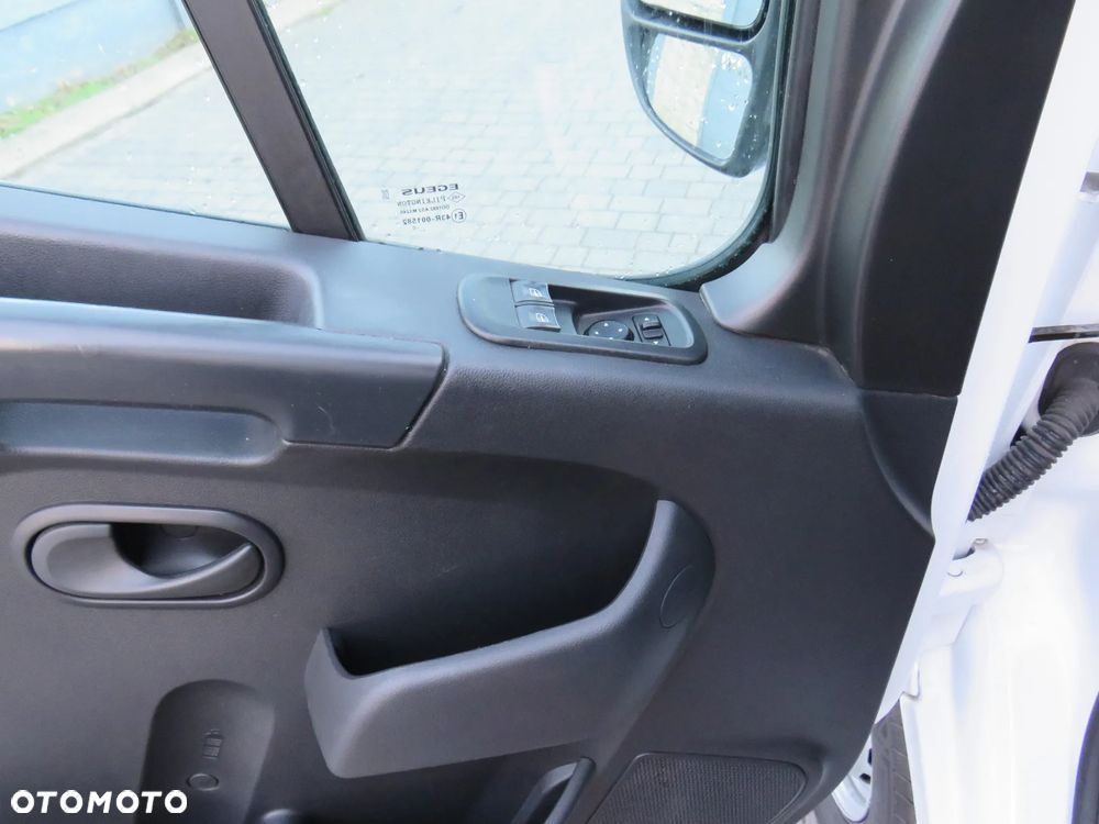 Renault Master Maxi Long 2.3DCI 145Ps - 28