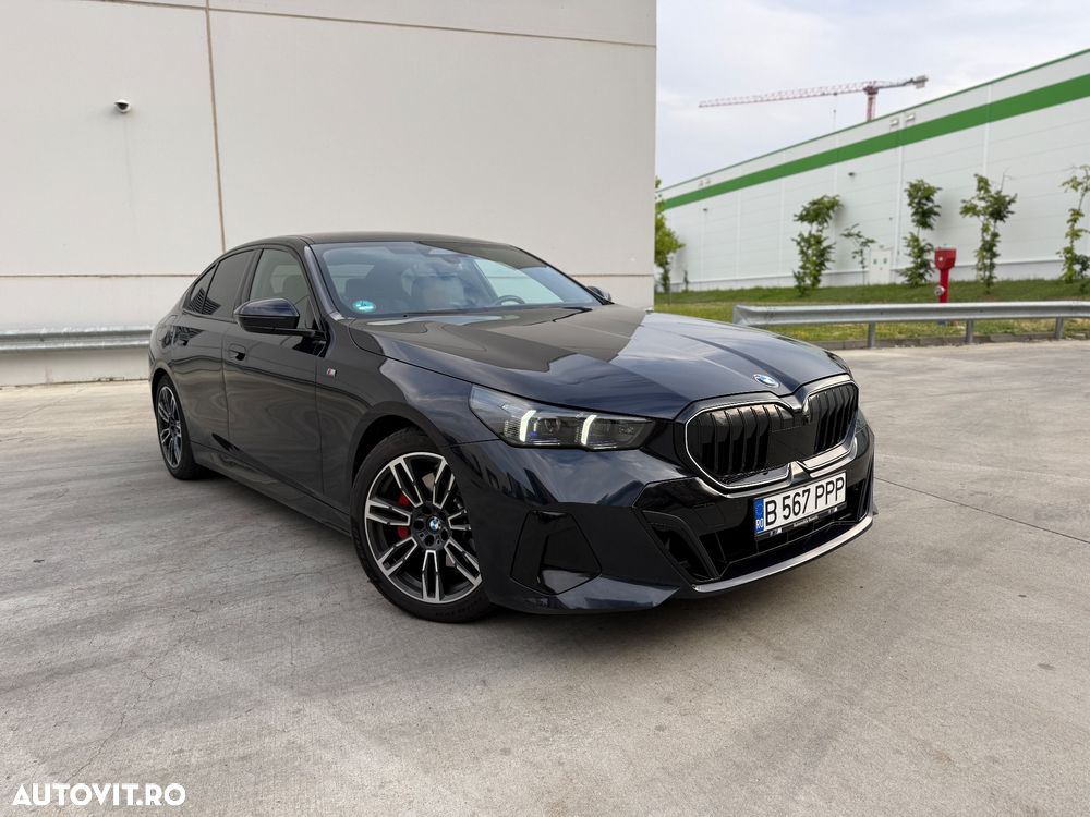 BMW Seria 5 520d xDrive Aut. - 1