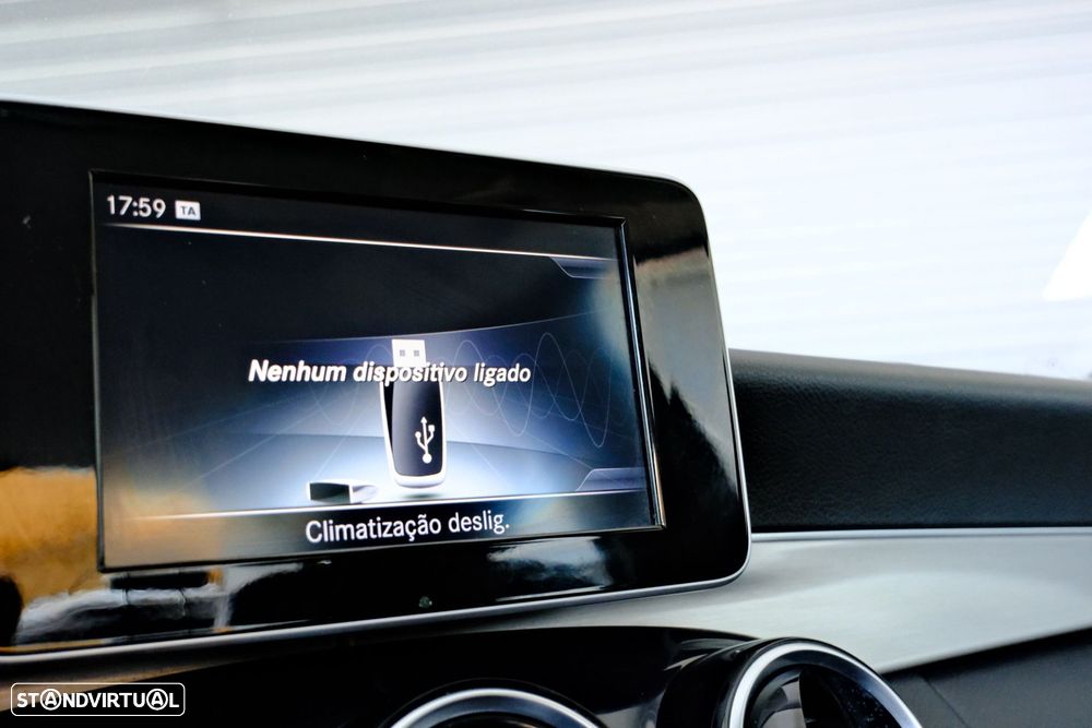 Mercedes-Benz C 180 BlueTEC Avantgarde - 18