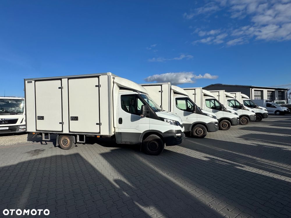 Iveco DAILY 35S14,35S15,35S16,35S17,KILKA SZTUK IZOTERMY CHLODNIE PODWOZIA DO ZABUDOWY KIPRY WYWROTKI KILKANASCIE SZTUK - 17