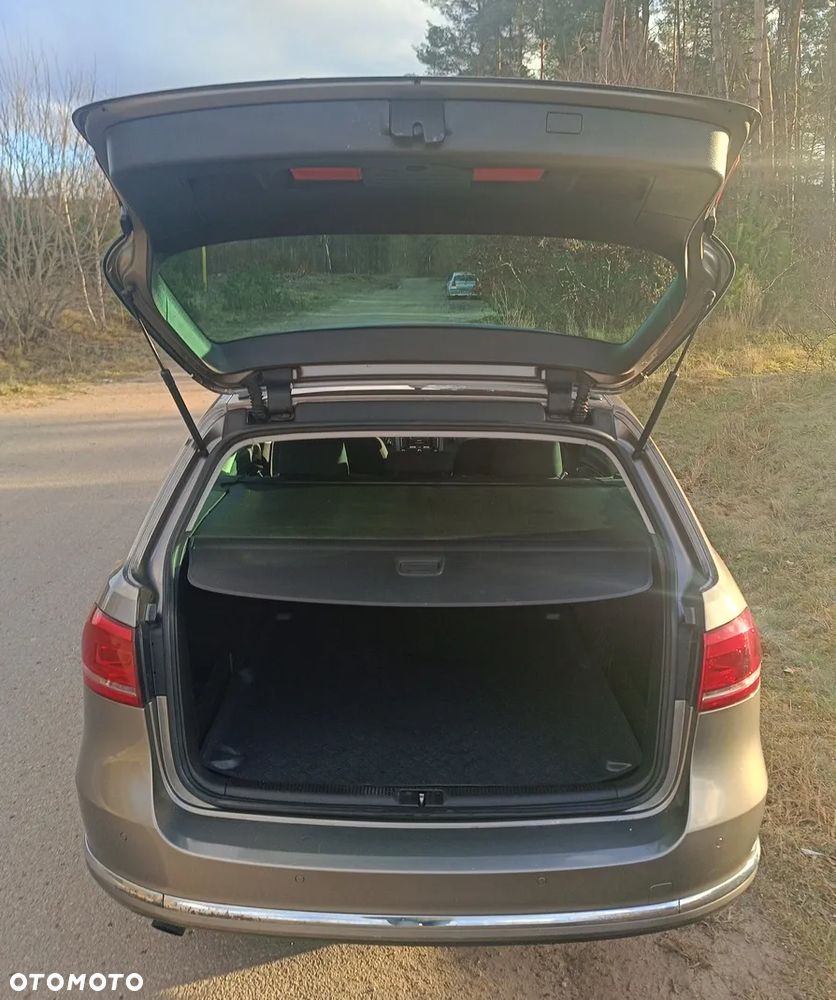 Volkswagen Passat 1.6 TDI BlueMotion Technology Comfortline - 5