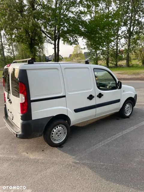 Fiat Doblo 1.9 JTD ELX - 3