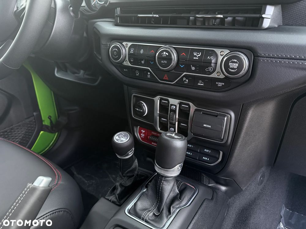 Jeep Wrangler Unlimited GME 2.0 Turbo Rubicon - 10