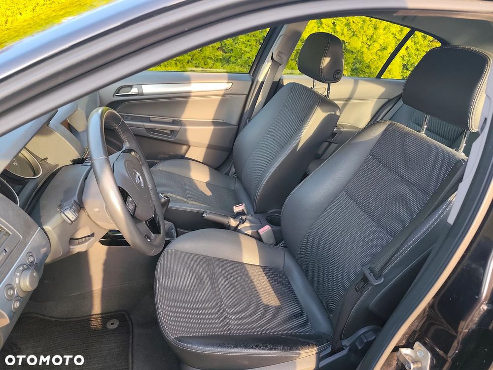 Opel Astra 1.6 Active - 10