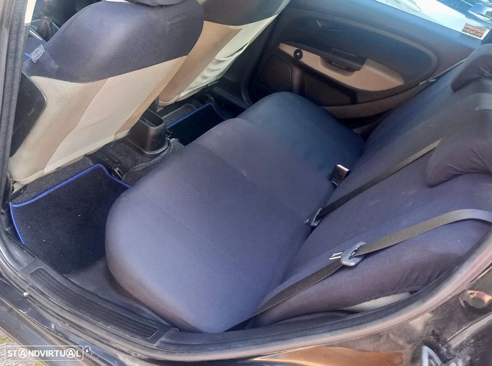 Fiat Grande Punto 1.3 M-Jet Active - 5