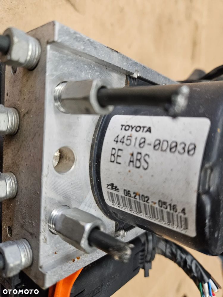 Toyota Yaris II 2 P9 pompa sterownik ABS 44510-0D030 89541-0D040 - 1