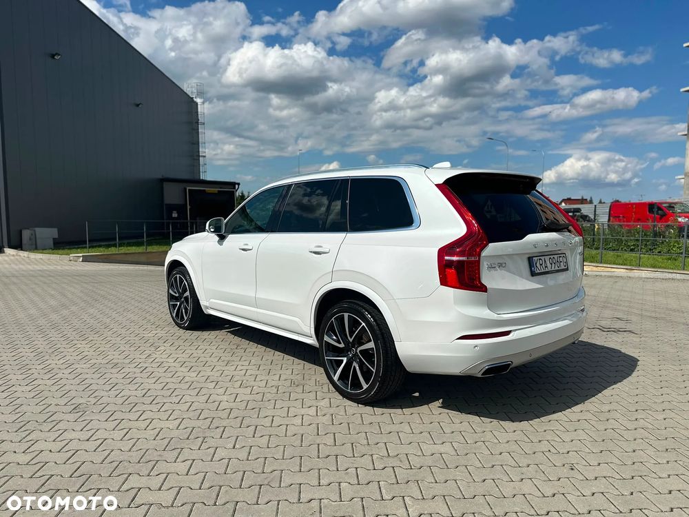 Volvo XC 90 - 4