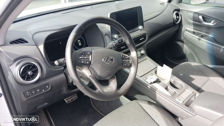 Hyundai Kauai 39 kWh Premium - 6