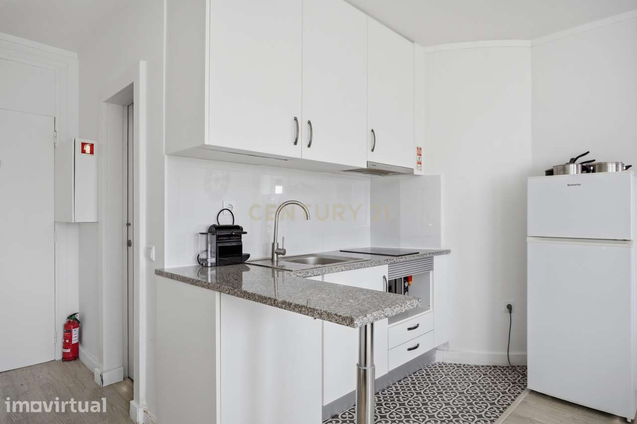 Apartamento T1 junto a rotunda da Boavista - Grande imagem: 5/13