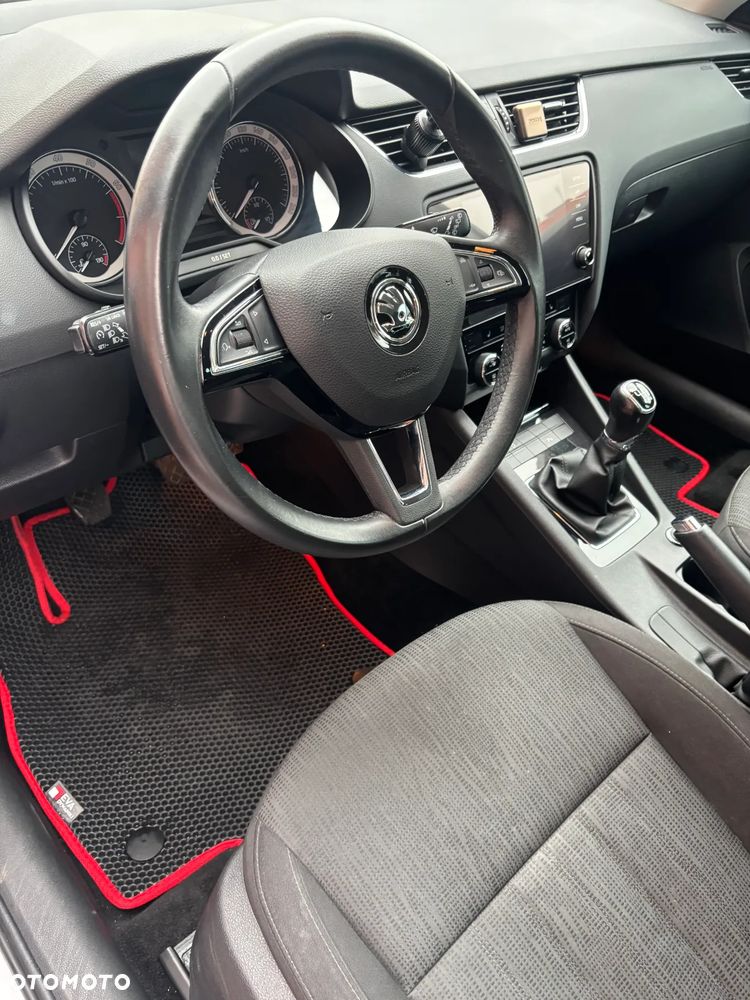 Skoda Octavia 1.5 TSI ACT Style - 12