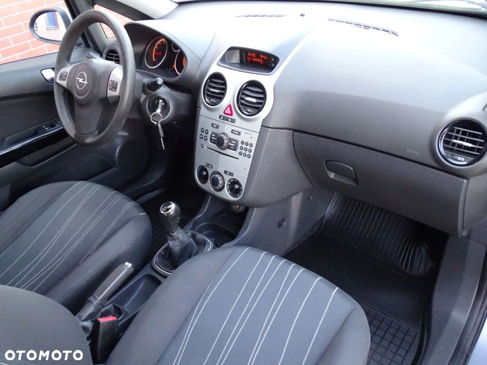Mercedes-Benz Klasa A 160 Avantgarde - 18