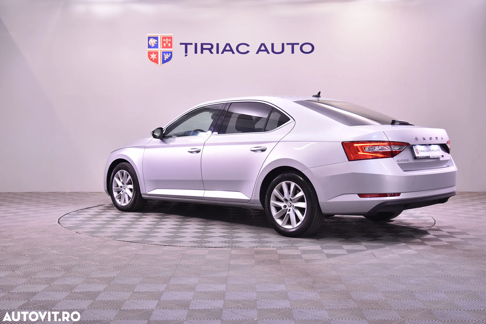 Skoda Superb - 3