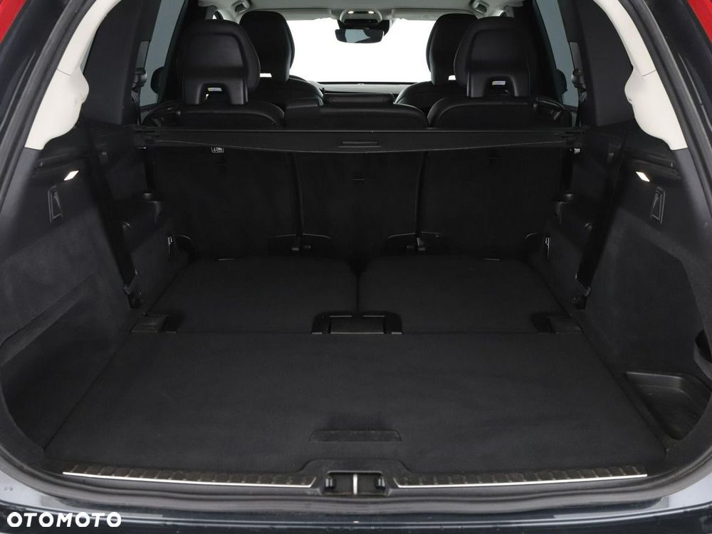 Volvo XC 90 B5 D AWD Momentum 7os - 21