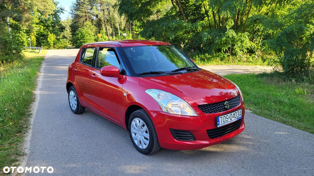 Suzuki Swift - 1