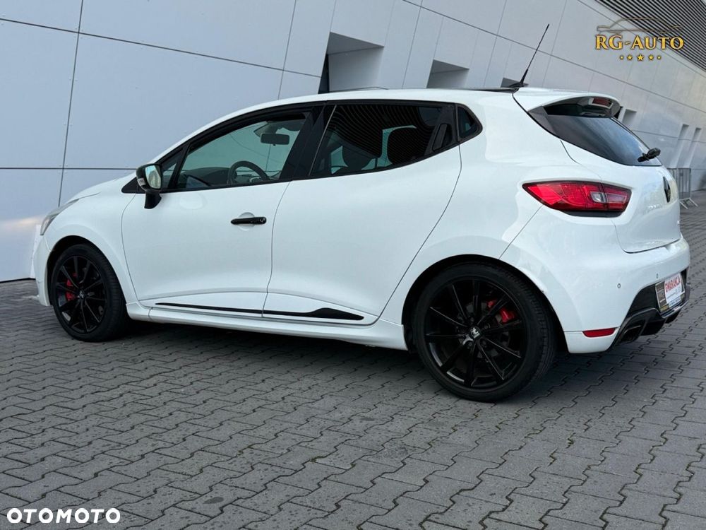 Renault Clio - 15