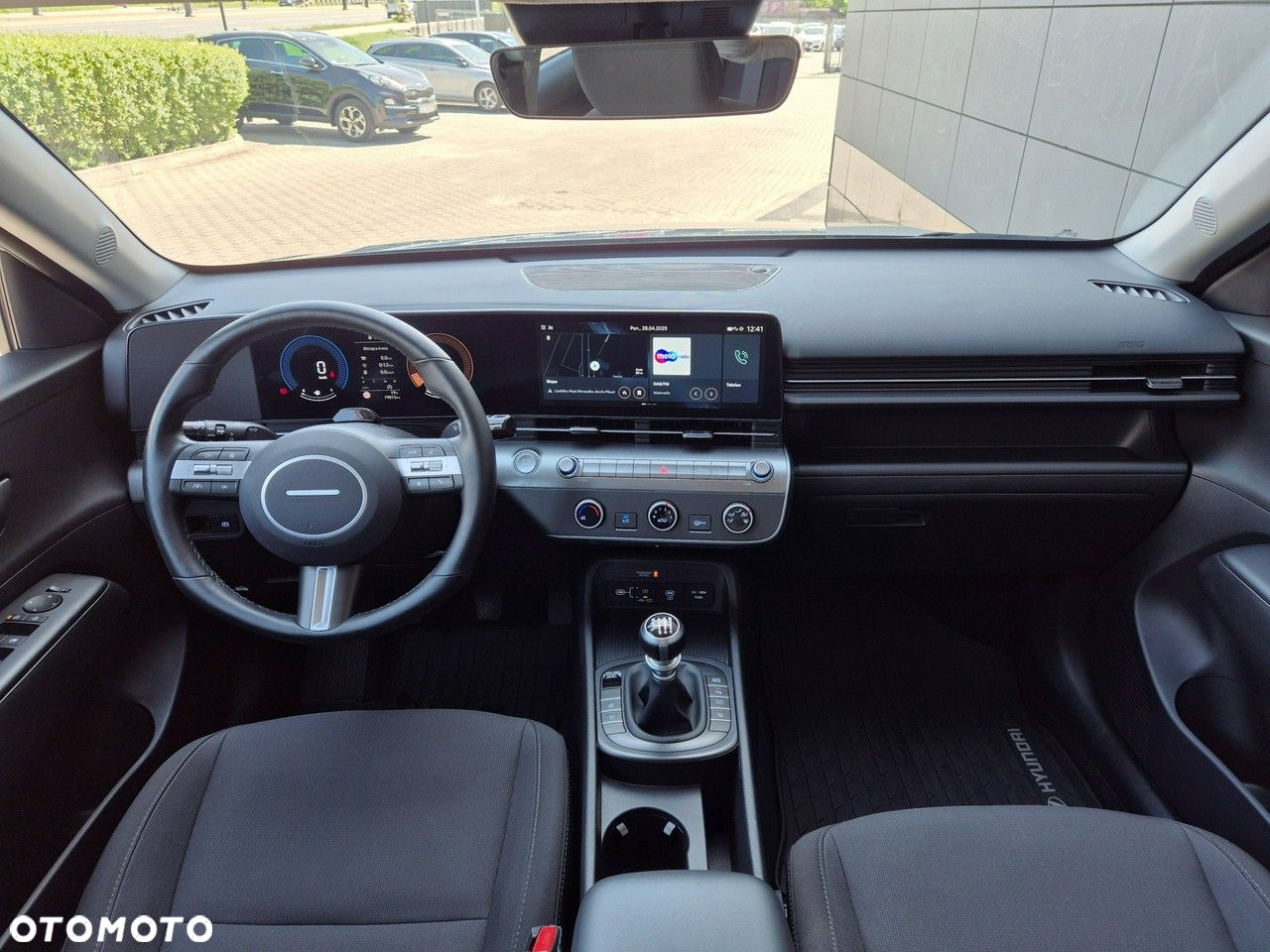 Hyundai Kona - 16