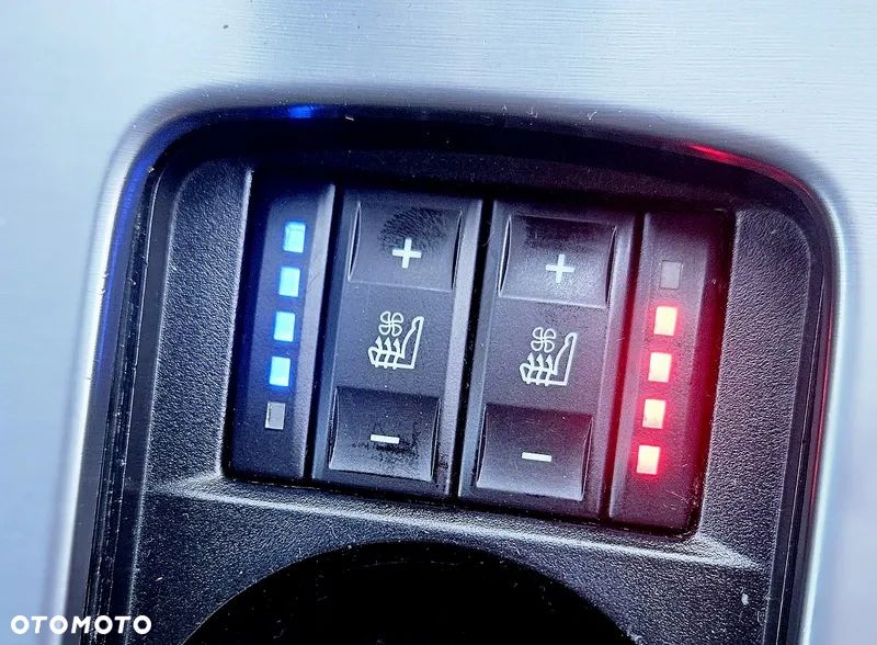 Ford Mondeo 2.0 TDCi Titanium - 21