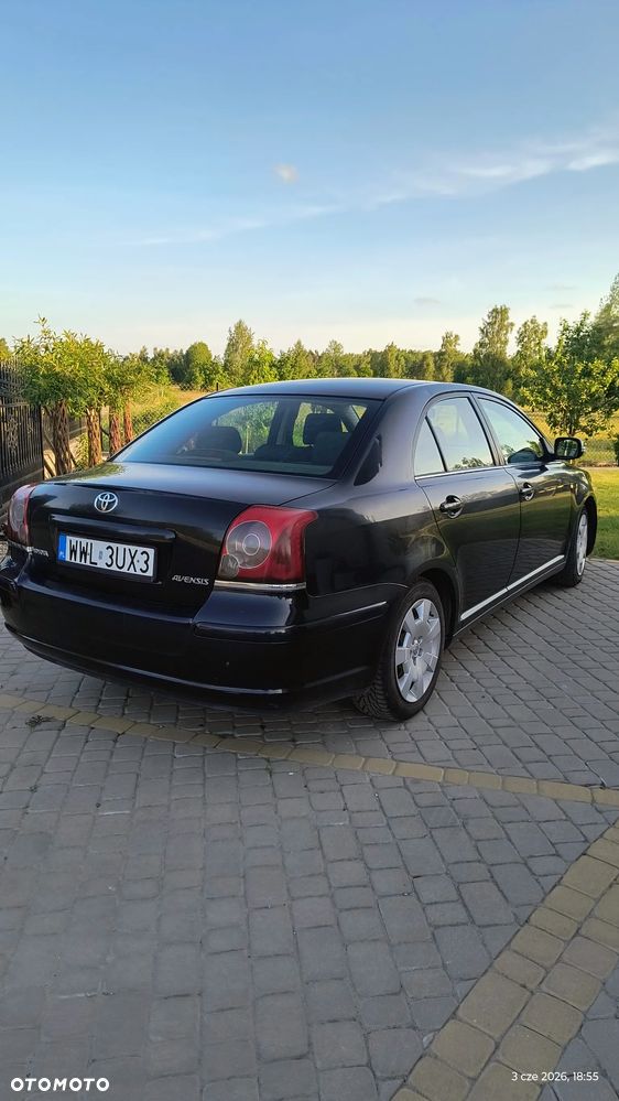 Toyota Avensis 1.8 VVT-i Sol Premium - 6