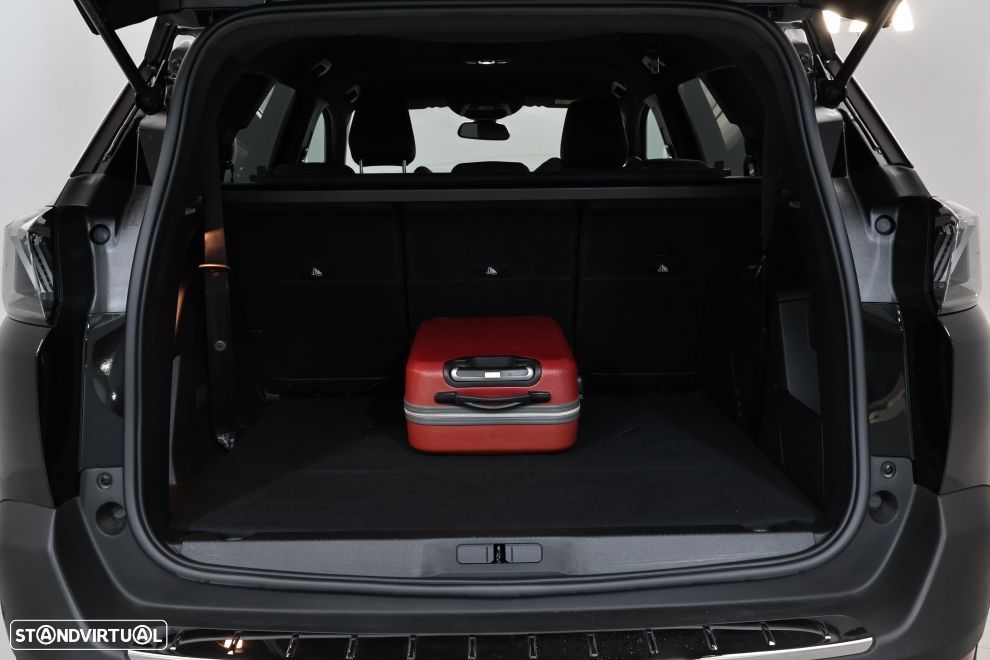 Peugeot 5008 1.2 PureTech Allure Pack EAT8 - 29