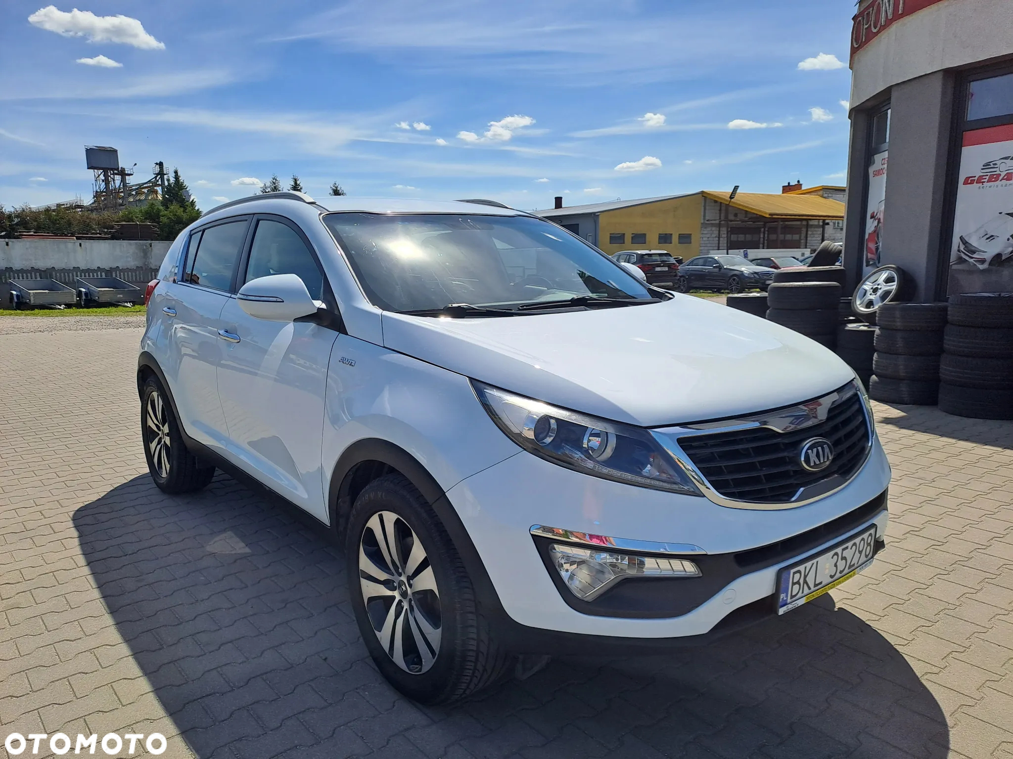 Kia Sportage 2.0 CRDI M - 8