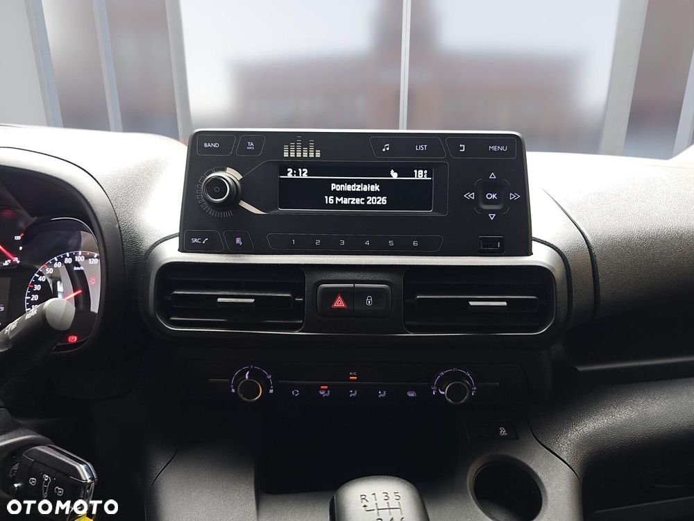 Opel Combo 1.5 DT Enjoy 102KM - 14