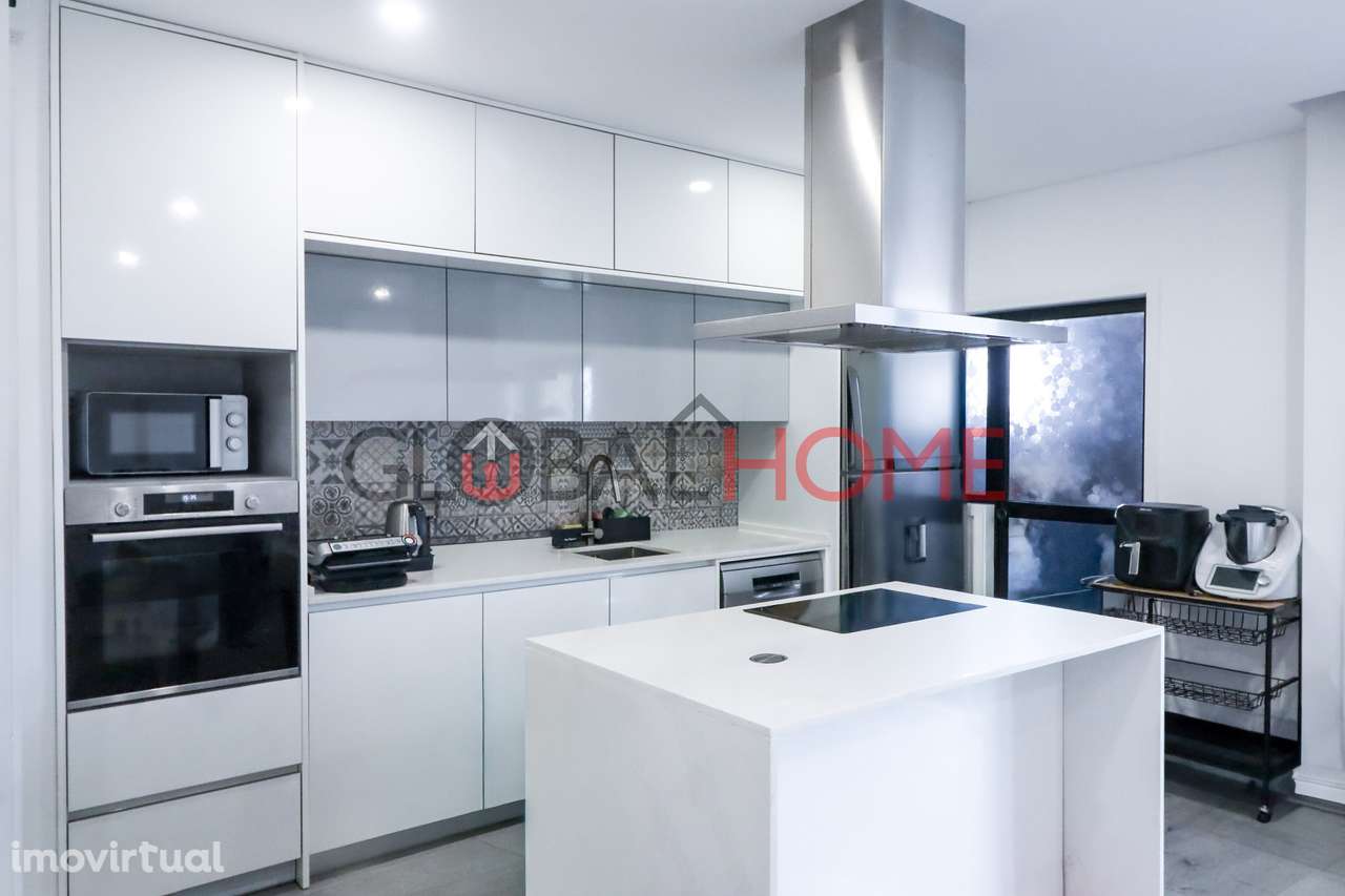 Duplex T1+1 em Condomínio fechado na Maia - Grande imagem: 4/20