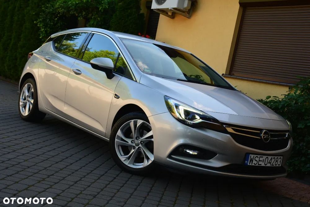 Opel Astra 1.4 T Elite - 4