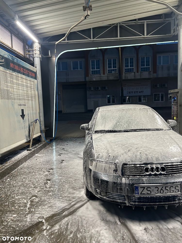 Audi A4 Limousine 1.8 T - 5