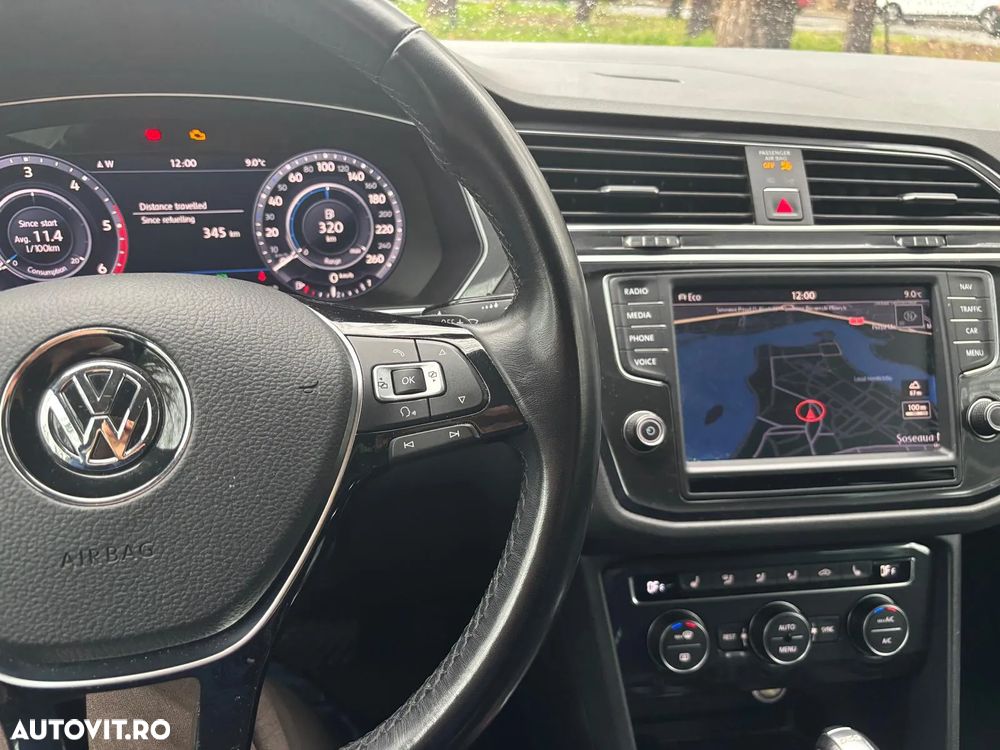 Volkswagen Tiguan 2.0 TDI SCR 4MOTION DSG Highline - 9