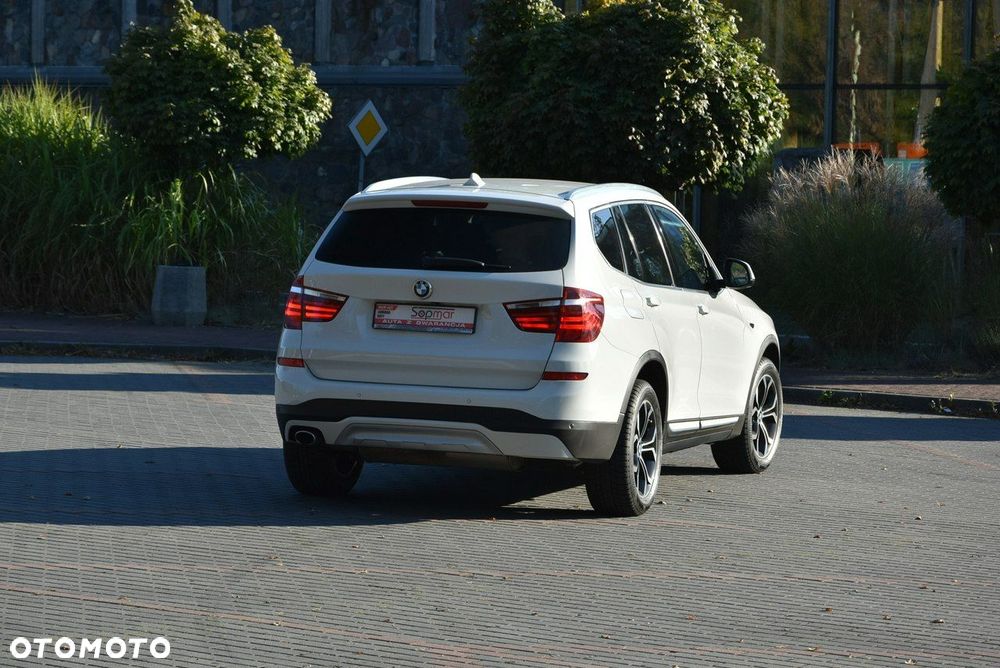 BMW X3 xDrive20i xLine - 27