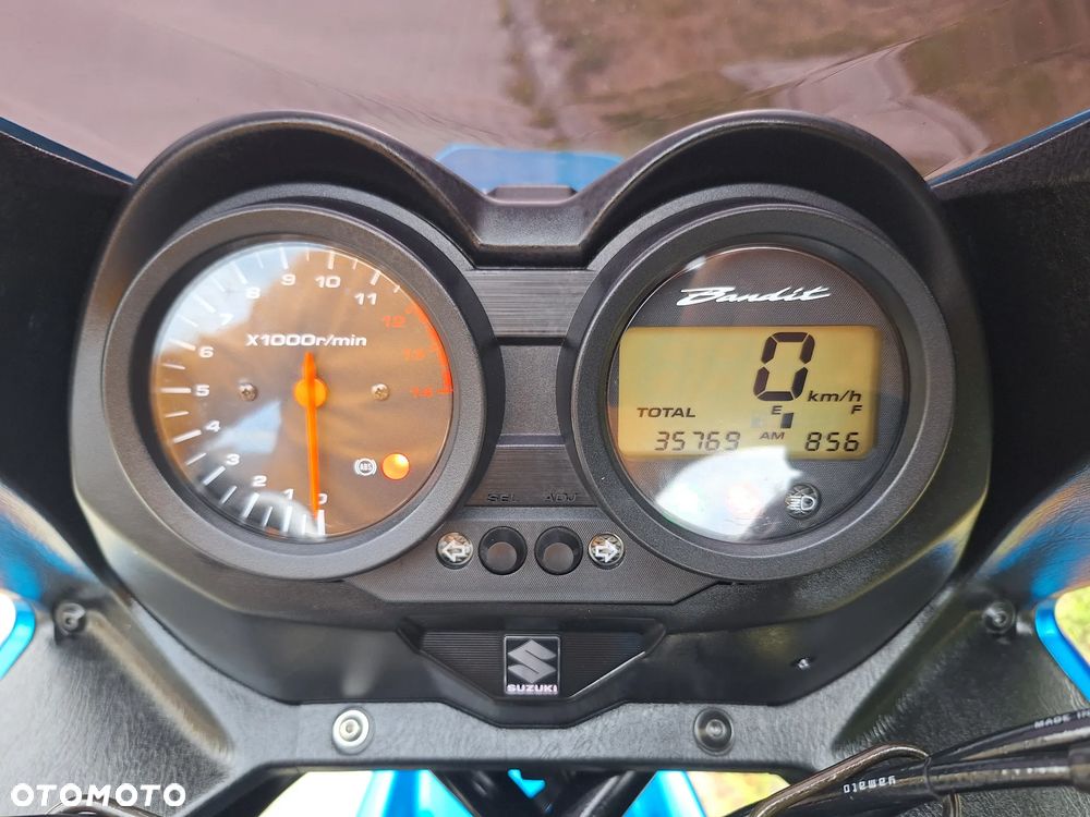 Suzuki Bandit - 11