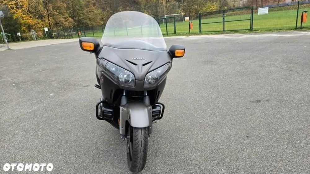Honda GL - 2