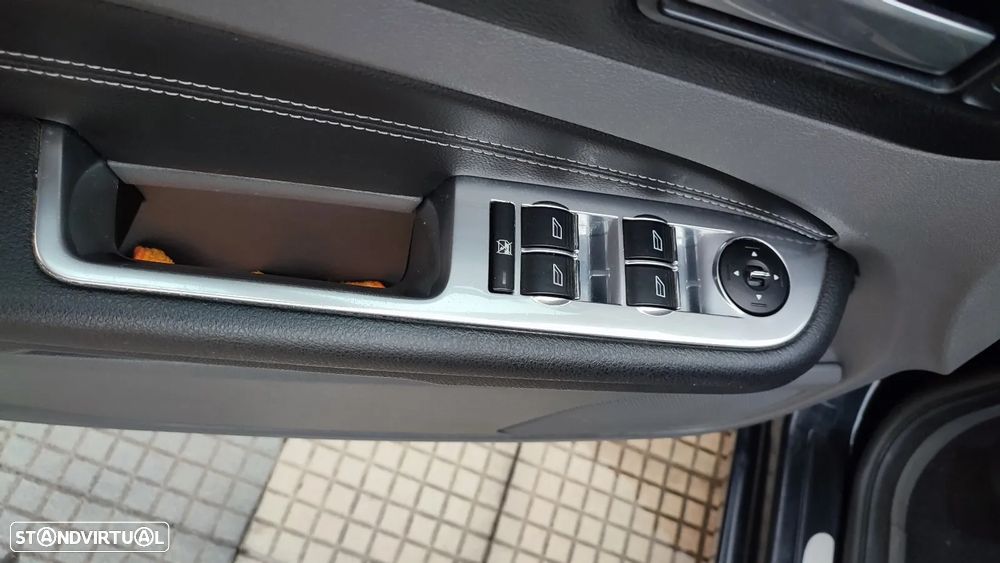 Ford Focus SW 1.6 TDCi Titanium - 8