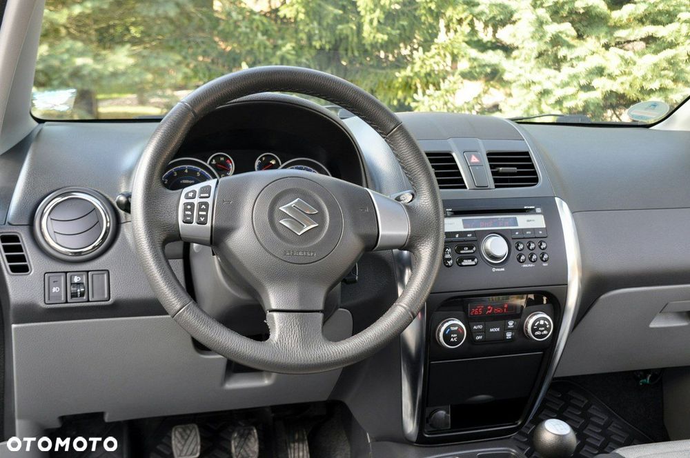 Suzuki SX4 - 30