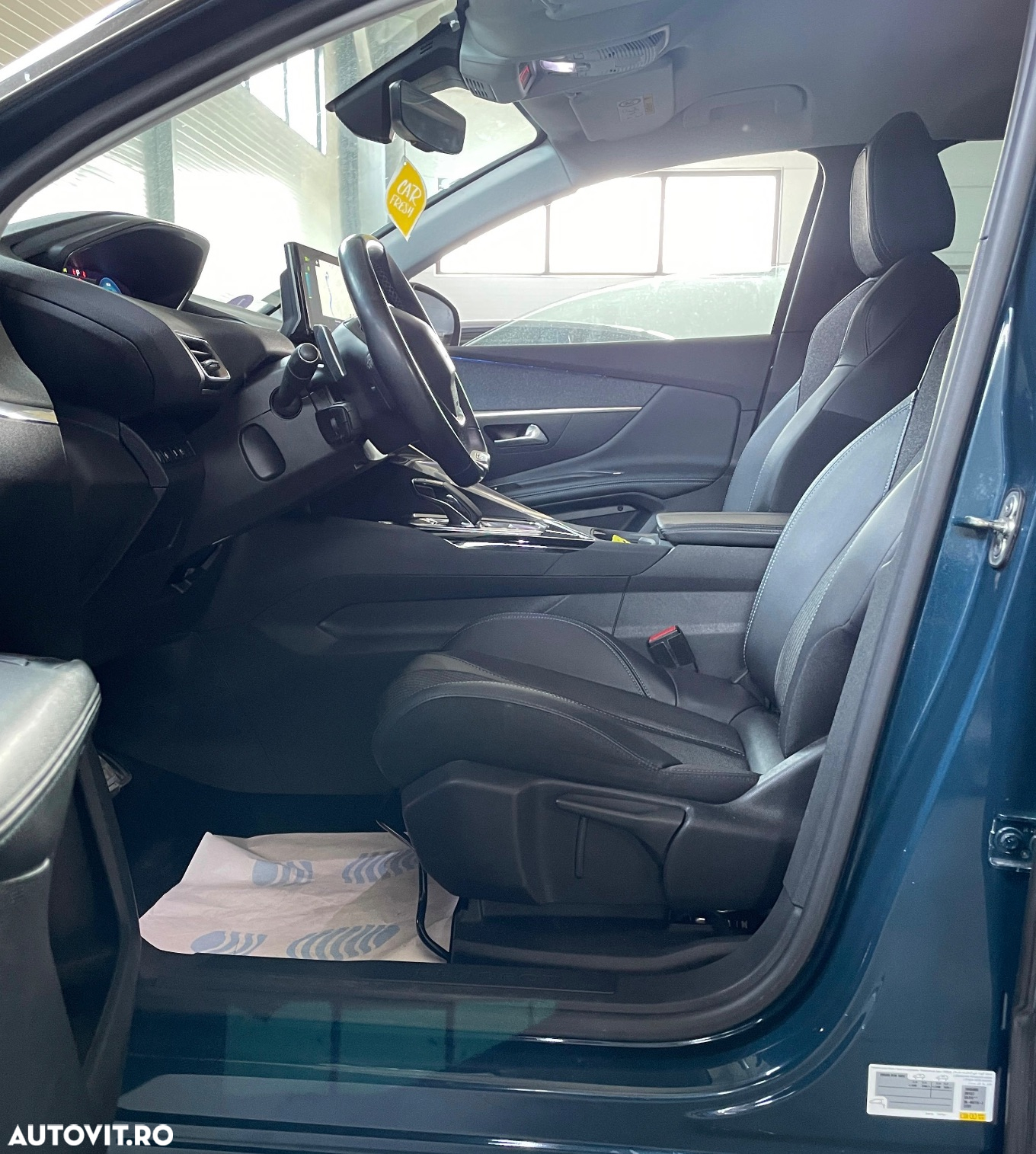 Peugeot 3008 PHEV EAT8 GT Pack - 16