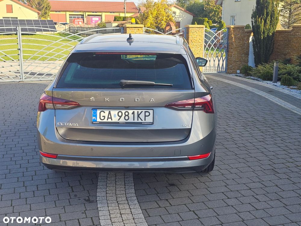 Skoda Octavia 2.0 TSI 4x4 Style DSG - 7