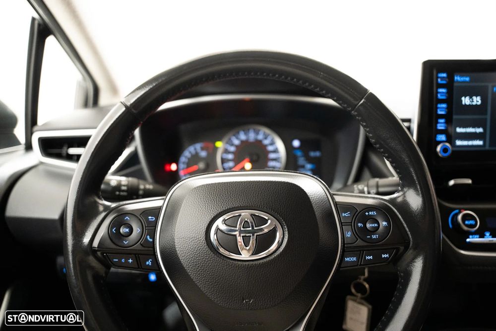 Toyota Corolla - 23