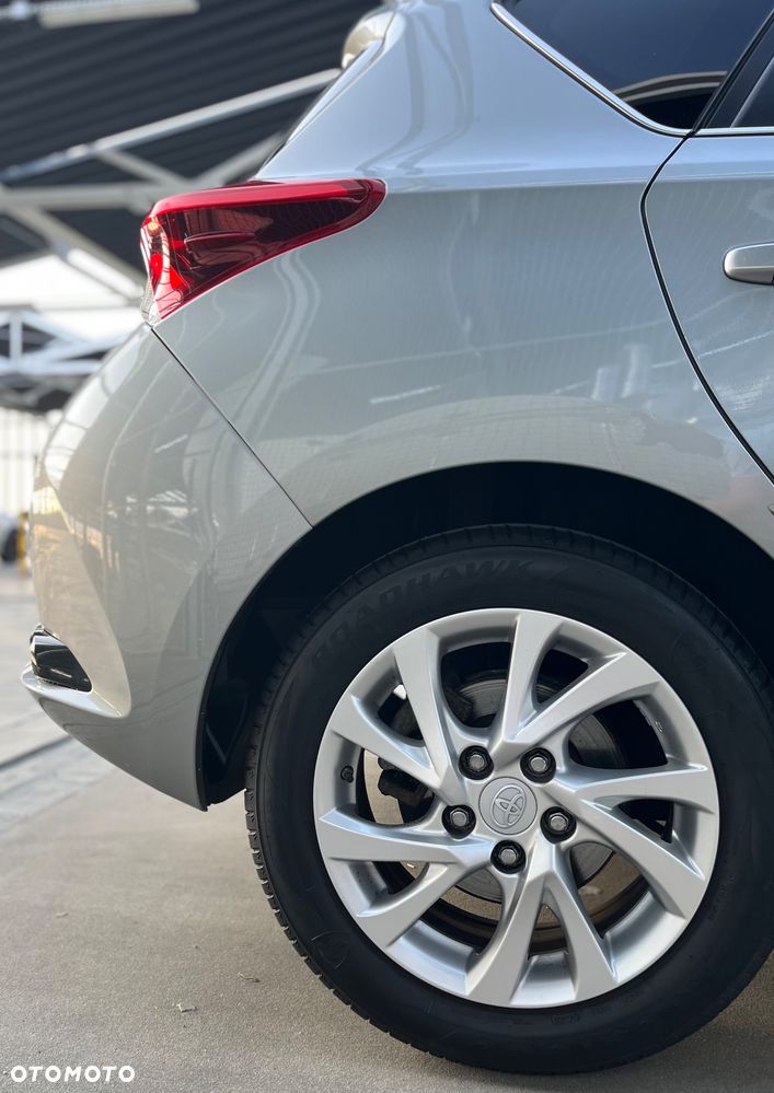 Toyota Auris 1.2 Turbo Comfort - 11