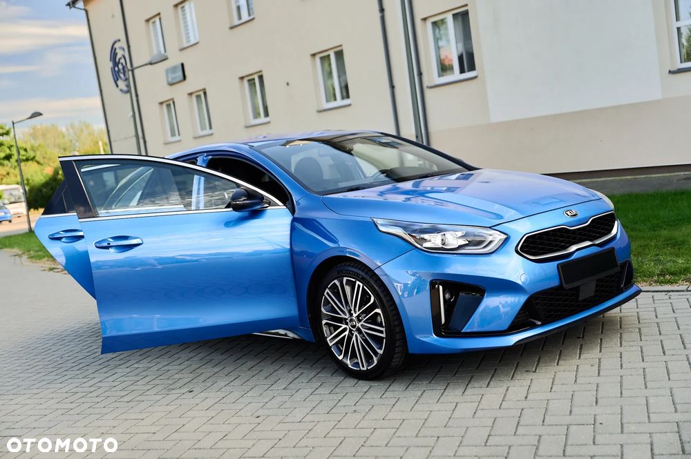 Kia ProCeed 1.4 T-GDI DCT7 OPF GT LINE - 23