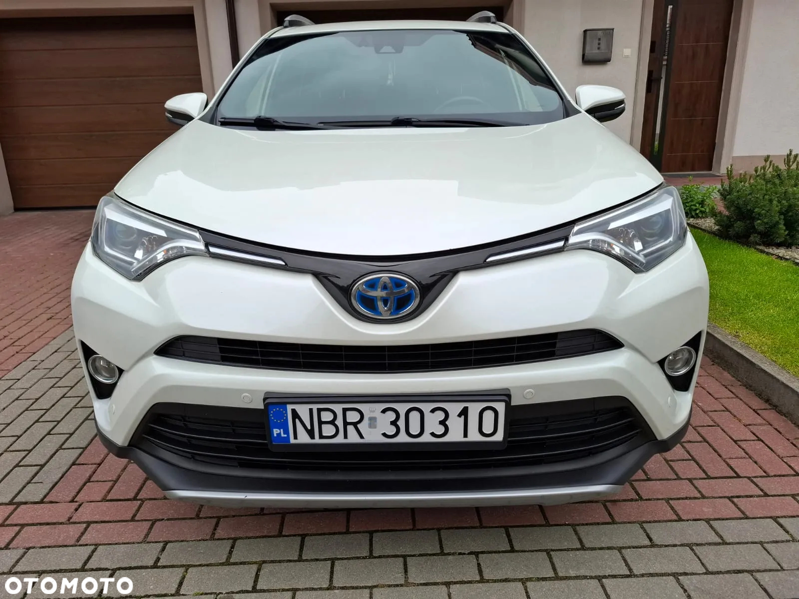 Toyota RAV4 Hybrid Selection 4x2 - 4