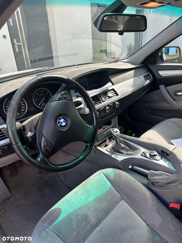 BMW Seria 5 520d - 10