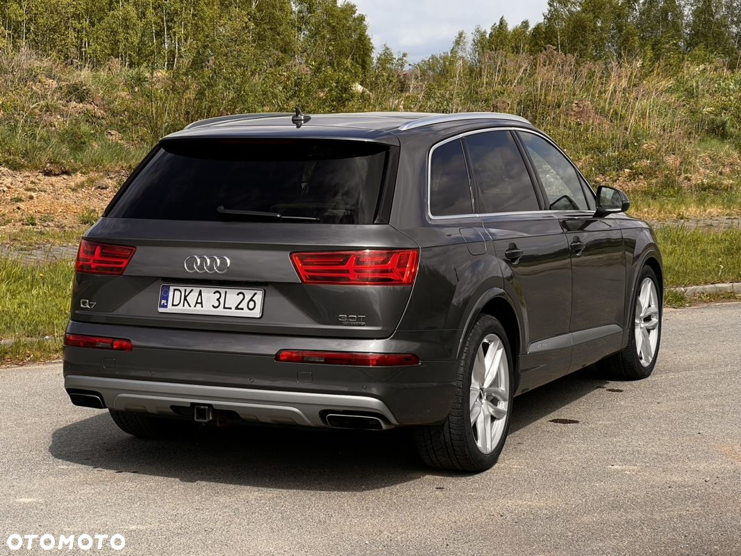 Audi Q7 3.0 TFSI Quattro Tiptronic - 4