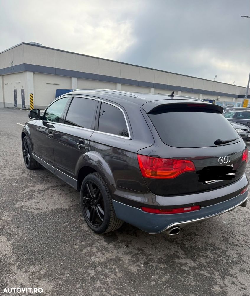 Audi Q7 - 4