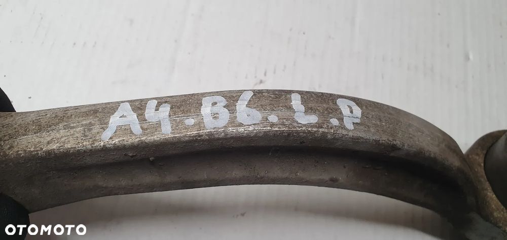 Wahacz lewy przód przedni Audi A4 B6 - 7