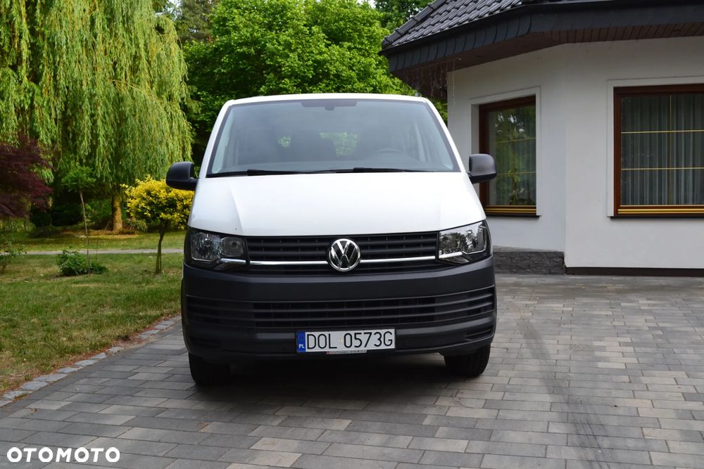 Volkswagen Transporter L2H1 - 2